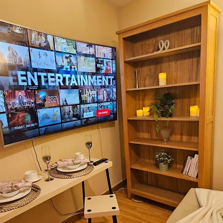 Cockfosters - Apartment - Sleeps 3 - Near Underground